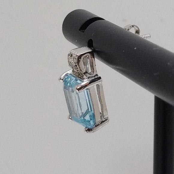 Blue Topaz Octagon Earrings 4 Carats tw - Picture 5 of 7